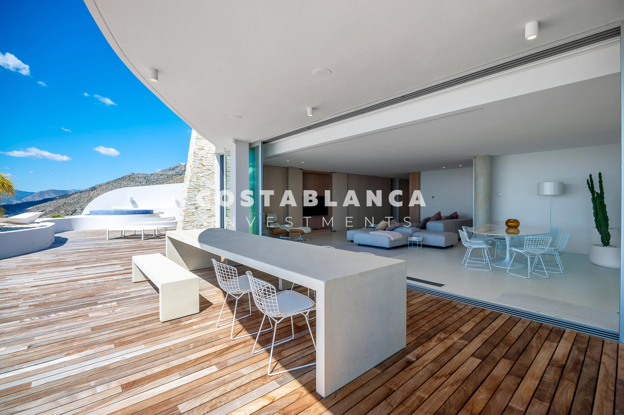 Luxury Penthouse with Panoramic Sea & Mountain Views for sale in Altea La Vella