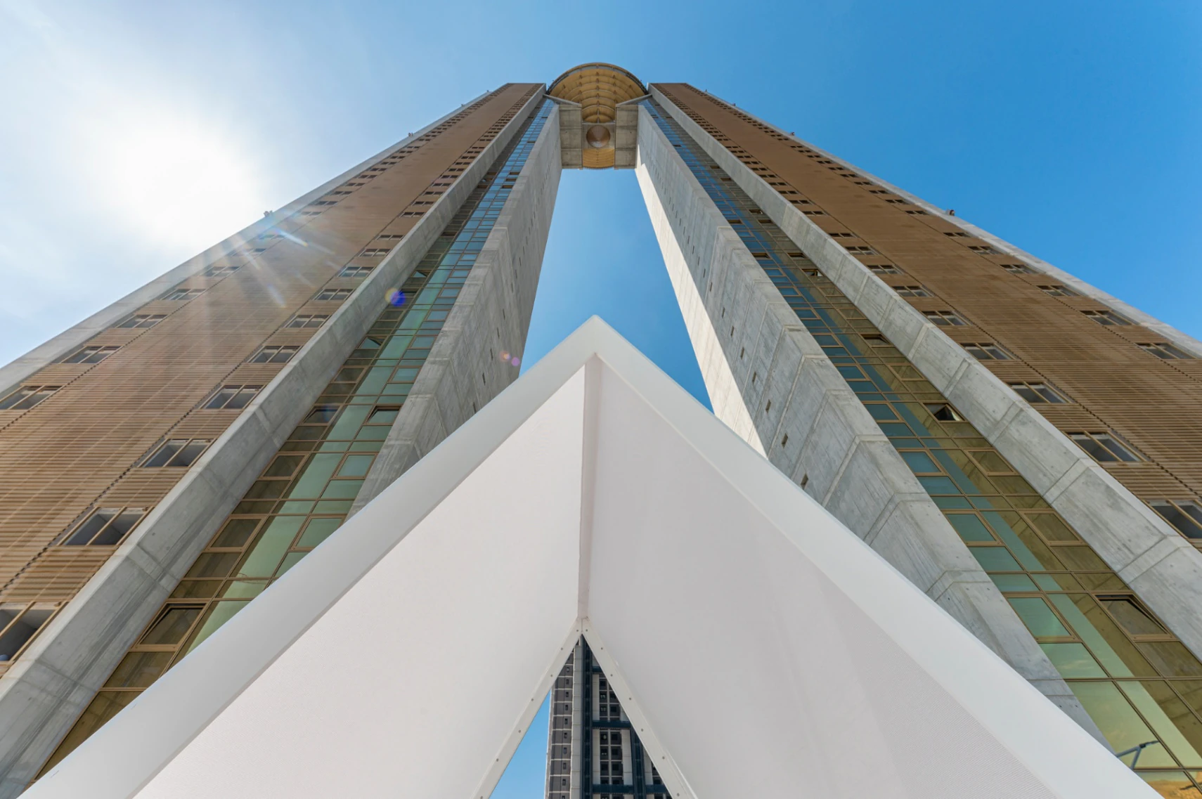43. Etage Residence mit Meer- und Bergblick zu verkaufen in Benidorm