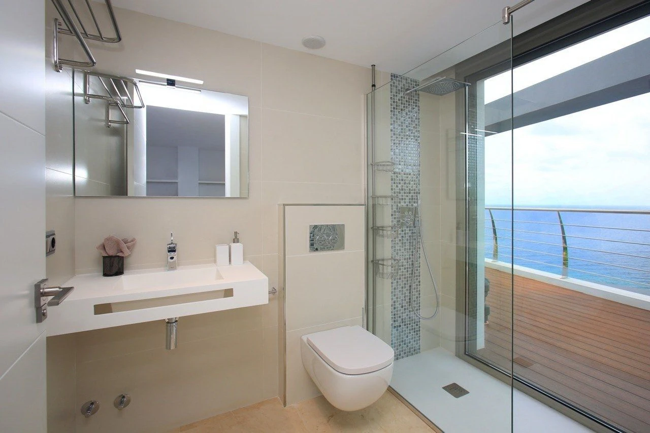 Chalet de lujo en primera línea en venta en Altea