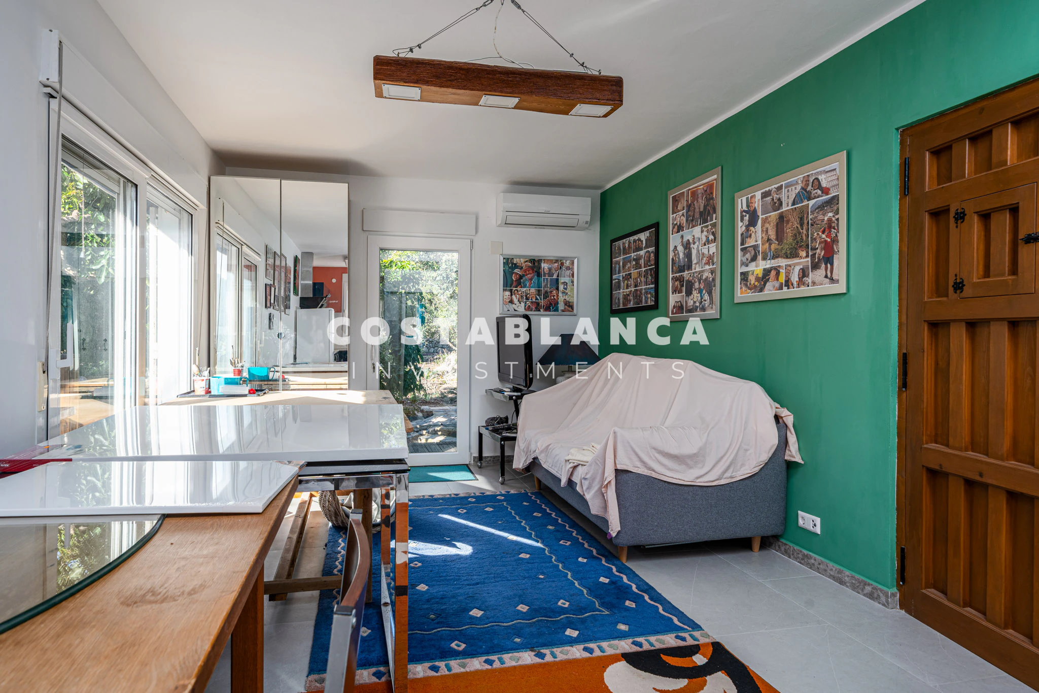 Fully Modernized Luxury Villa with Guest Apartment and Solar Energy for sale in Denia