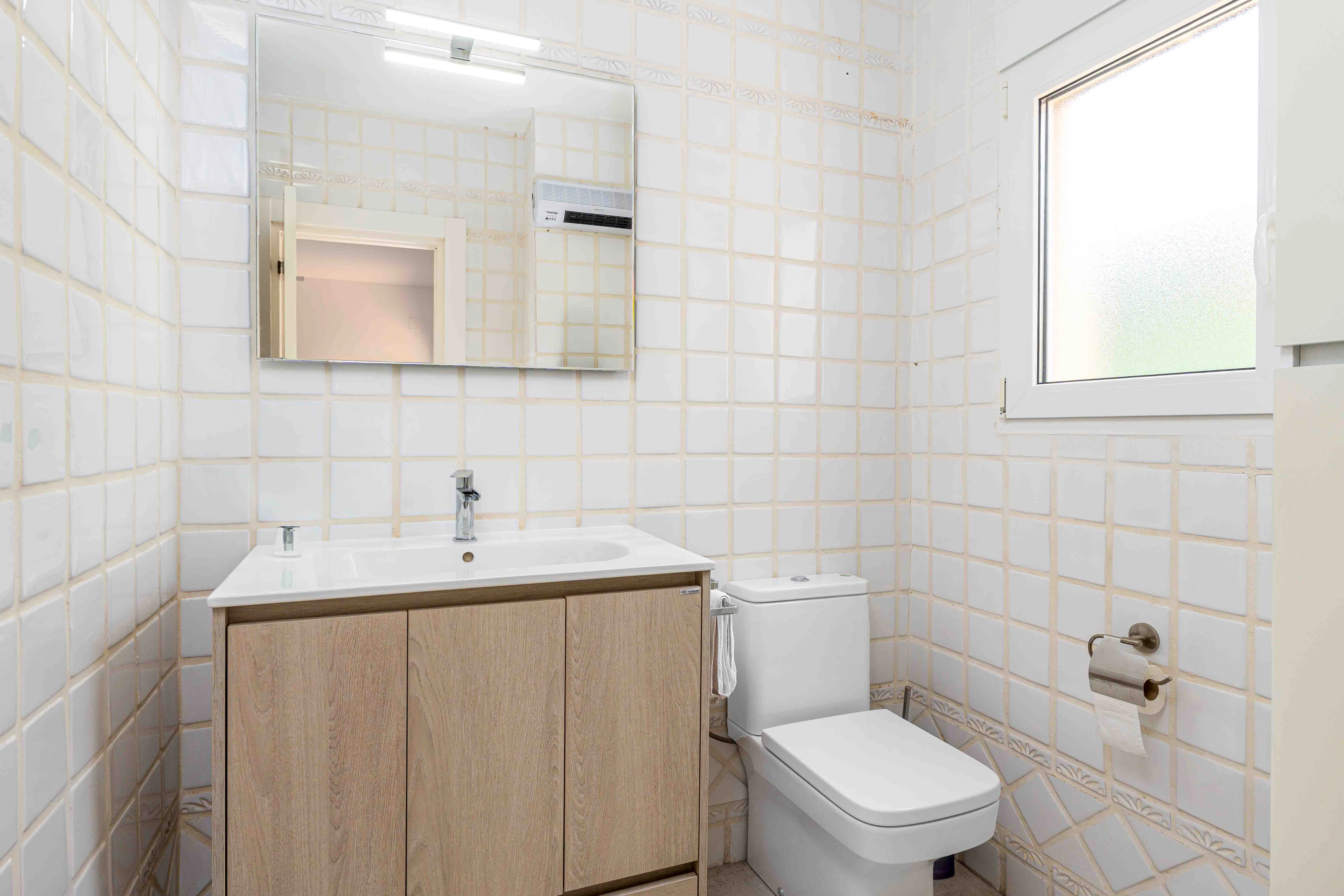 Willa na sprzedaż w Calpe na działce prawie 6 000 m² z kortem tenisowym