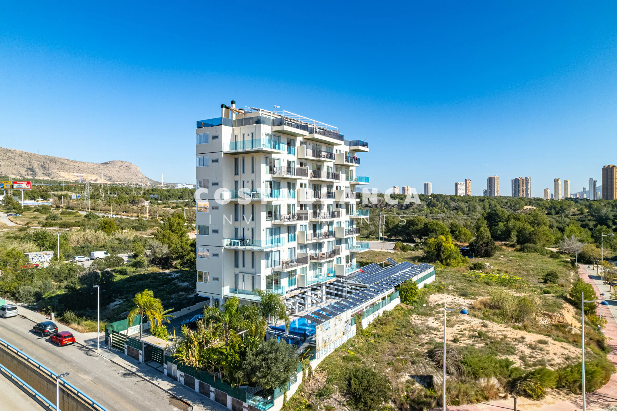 Modern 5th Floor Apartment with Pools, Sauna and Jacuzzi for sale in Finestrat