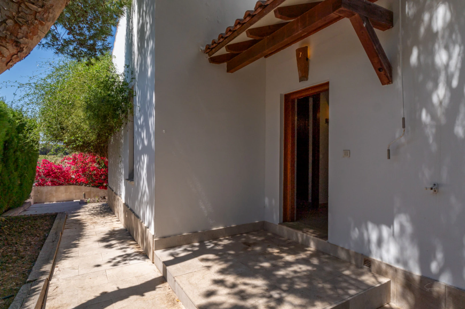 Impresionante Villa a la venta en Jávea, con piscina interior y exterior
