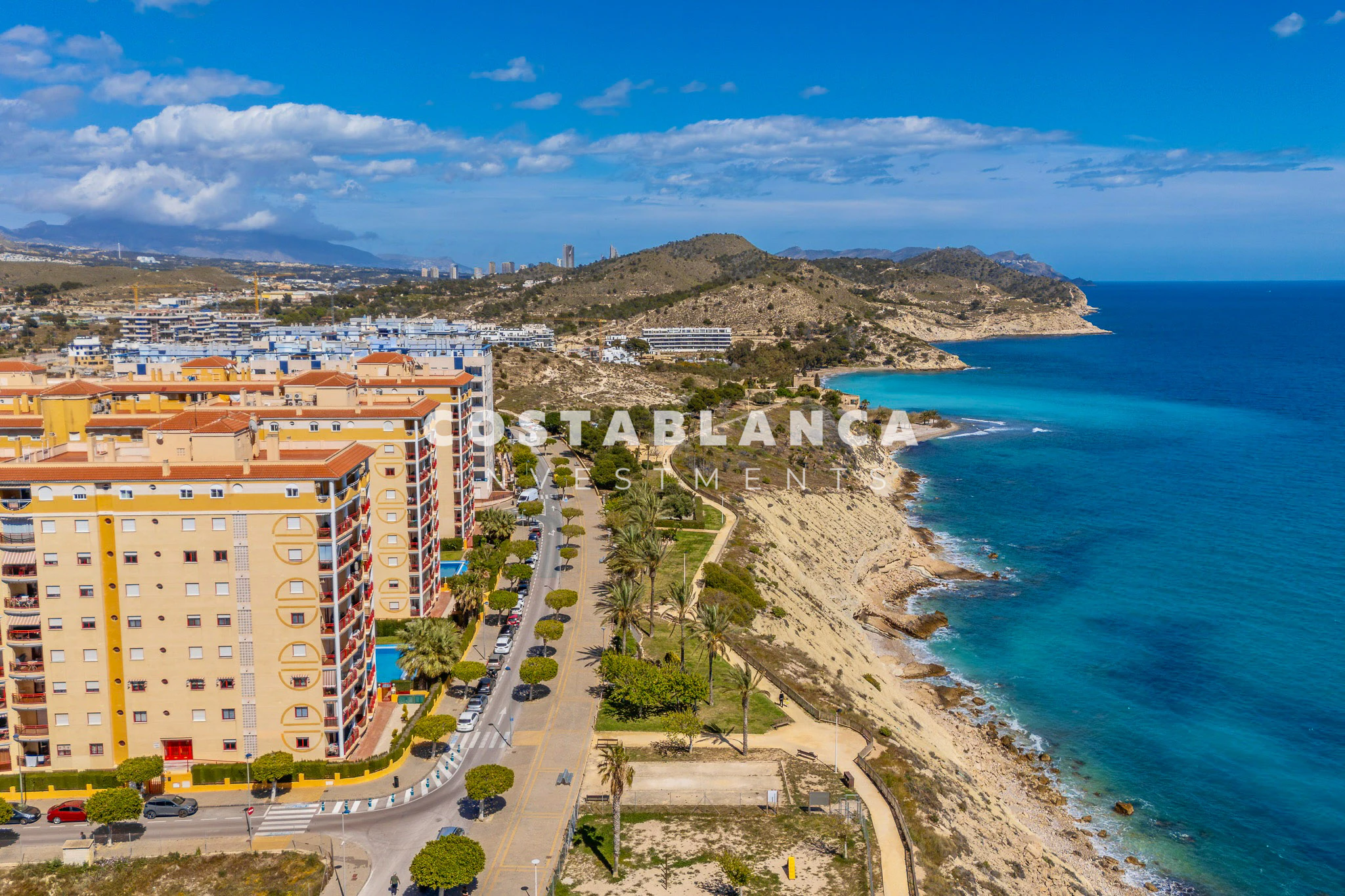 Well Located Apartment Near the Beach with Excellent Rental Appeal for sale in Villajoyosa
