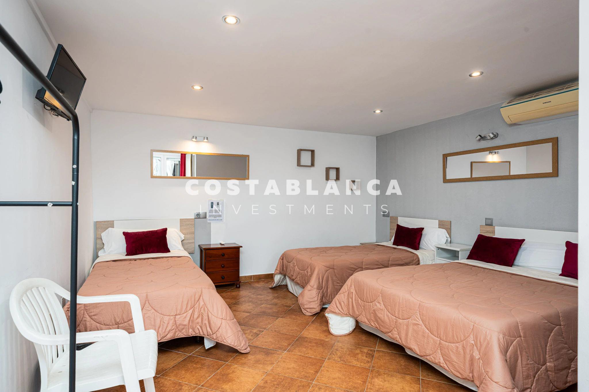 Centrally Located Hotel with Sea Views and Apartment Conversion Opportunity for sale in Altea