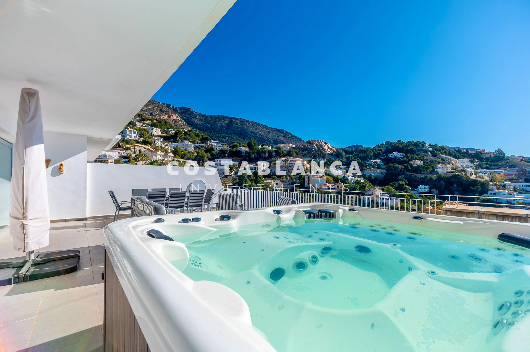 Exclusive Southeast Facing Penthouse for sale in Altea
