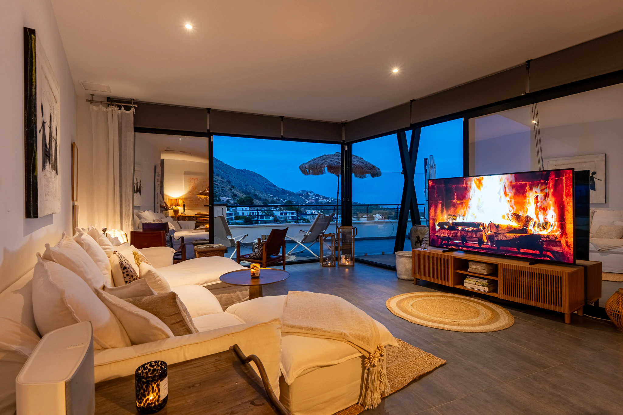 Luxury Villa in Altea with open views and High-End Finishes