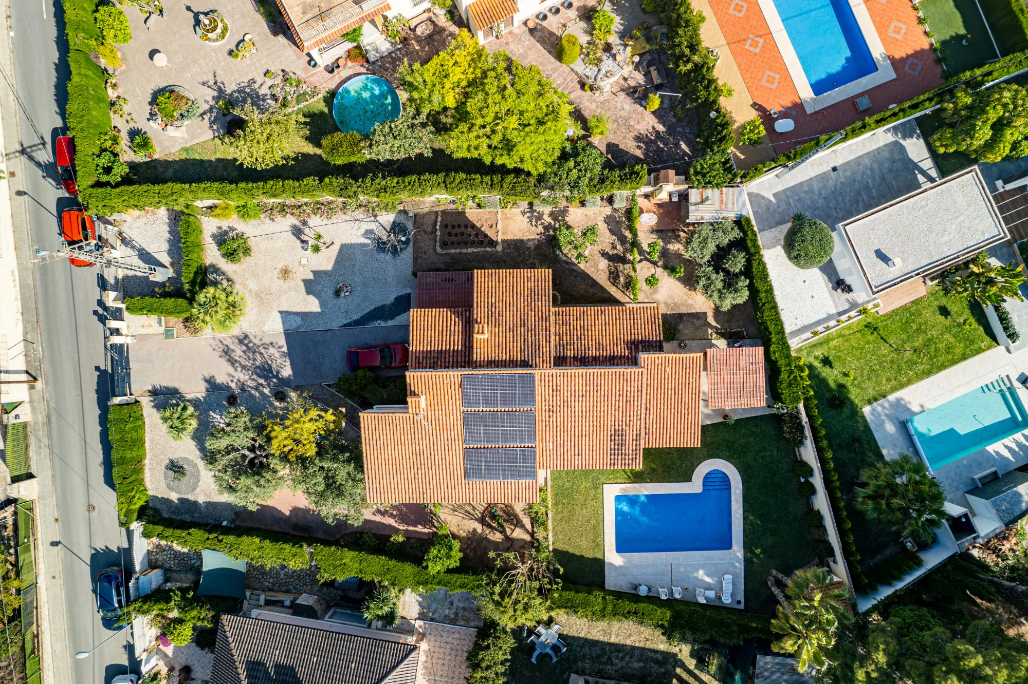 VILLA SPACIEUSE RÉNOVÉE À LA NUCIA AVEC PISCINE ET EXCELLENTS ESPACES EXTERIEURS À VENDRE À LA NUCIA