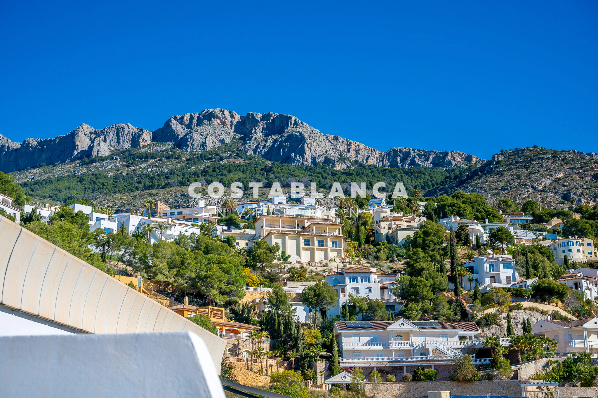 Exclusive Southeast Facing Penthouse for sale in Altea