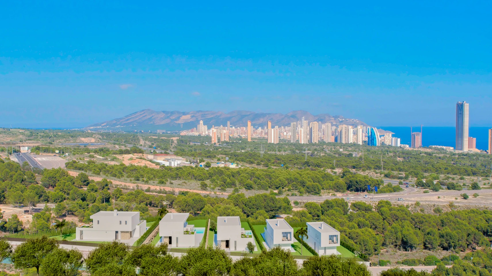 New Build Villa for Sale in Finestrat with Sea Views and Garage