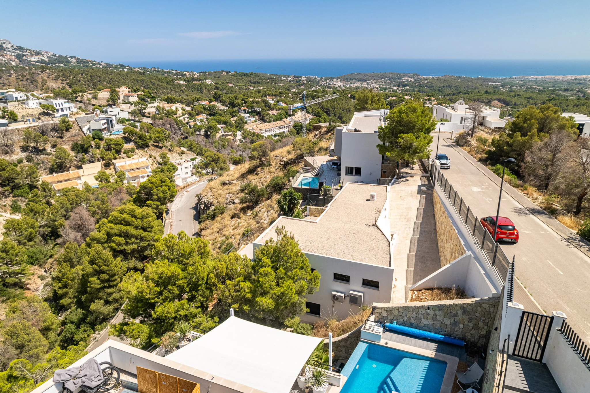 Luxury Villa in Altea with open views and High-End Finishes