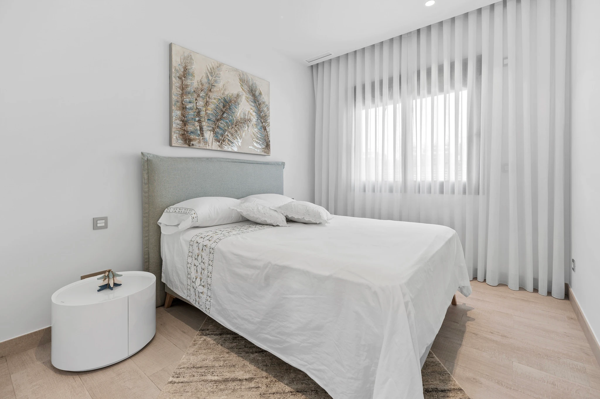 Villa Moderna en Venta en Finestrat con Garaje y Solarium
