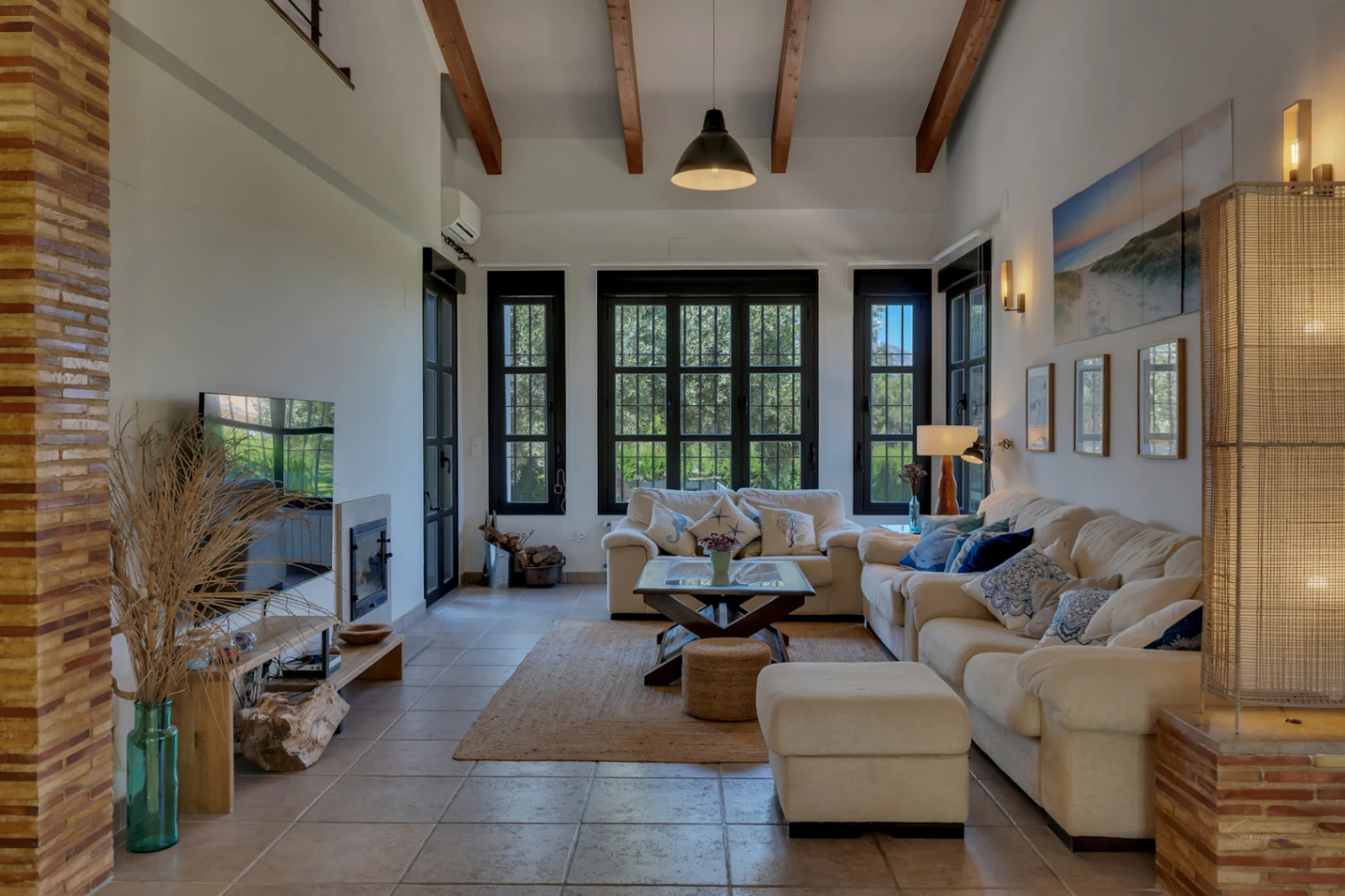 Impresionante Villa a la venta en Jávea, con piscina interior y exterior