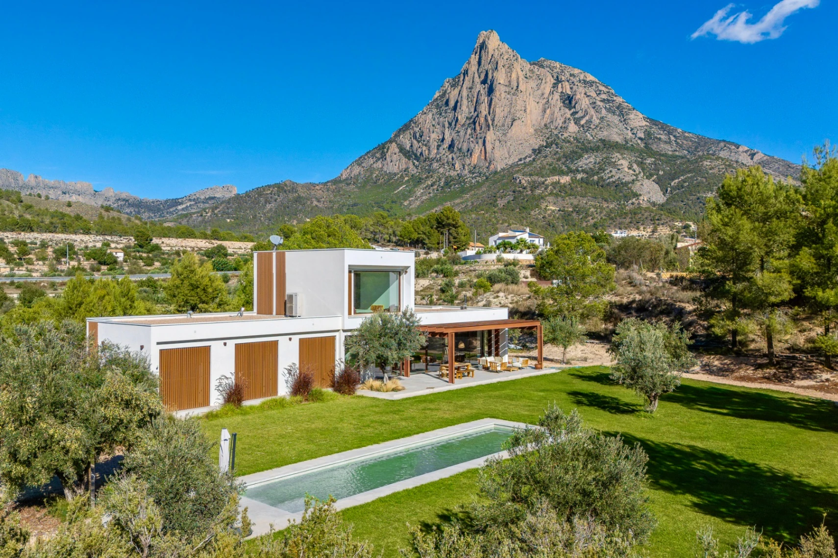 Luxury Modern Finca with Privacy and Nature