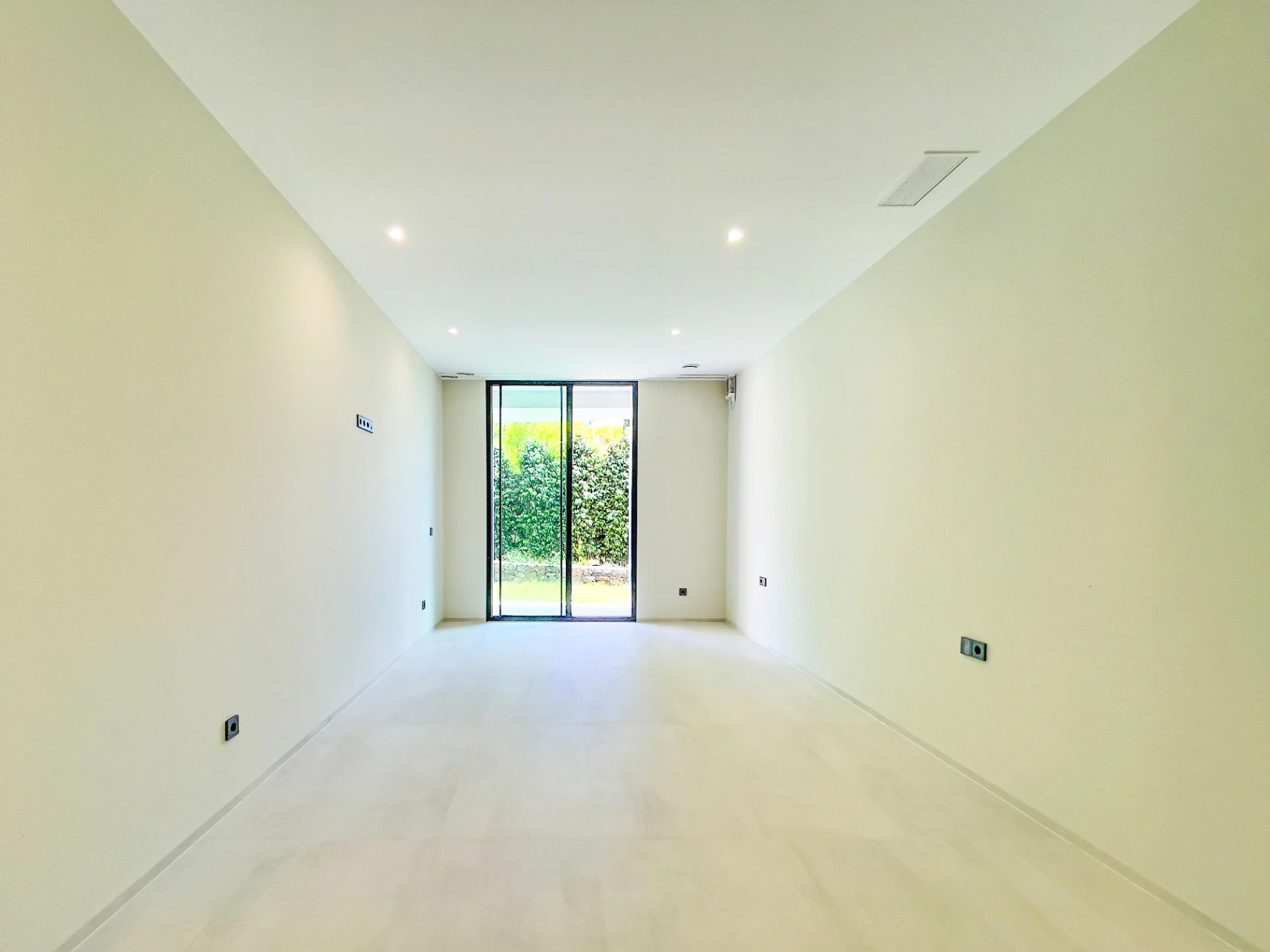 First Line Luxury Villa for Sale in Altea with Private Beach Acces