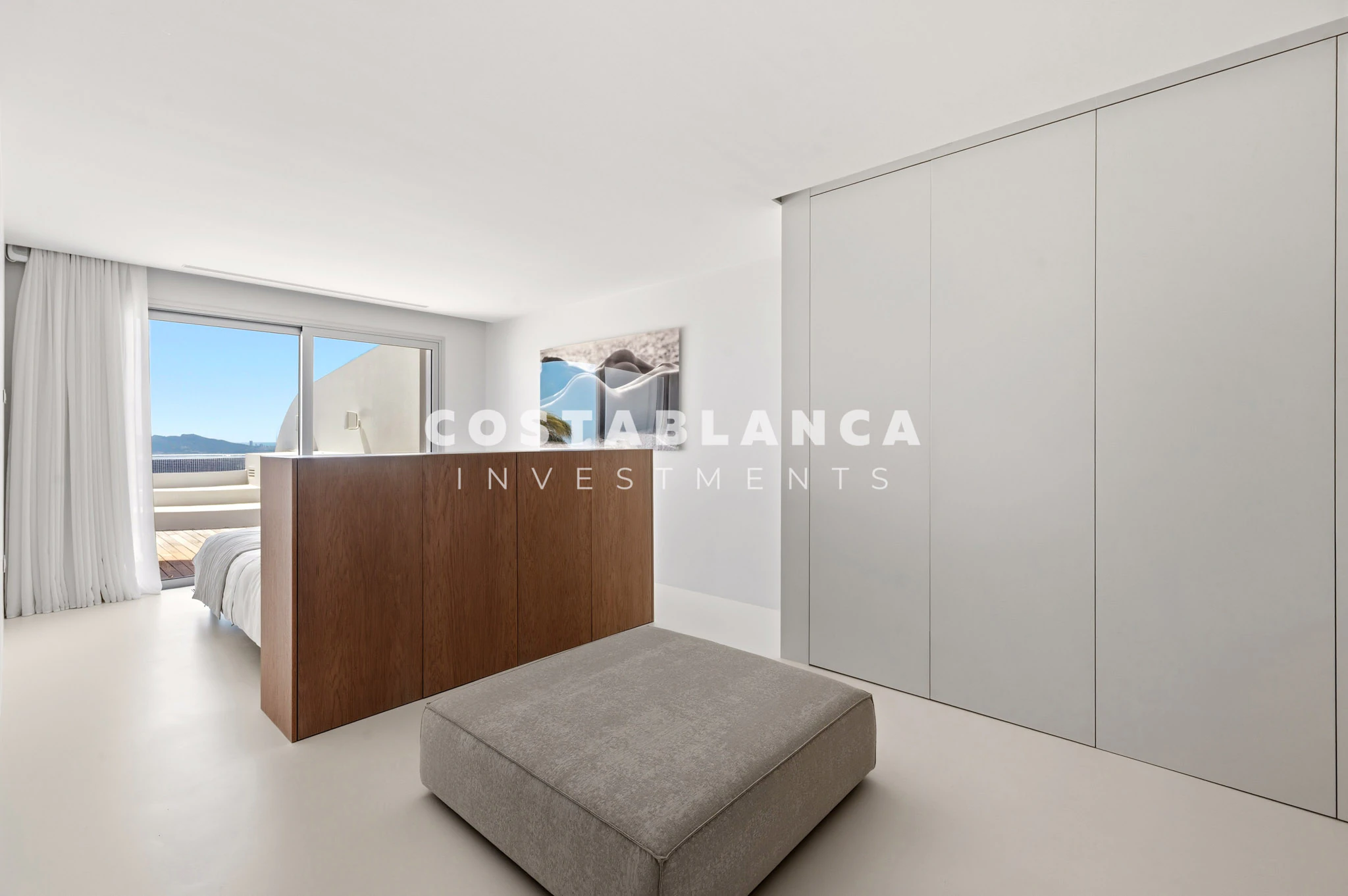 Luxury Penthouse with Panoramic Sea & Mountain Views for sale in Altea La Vella