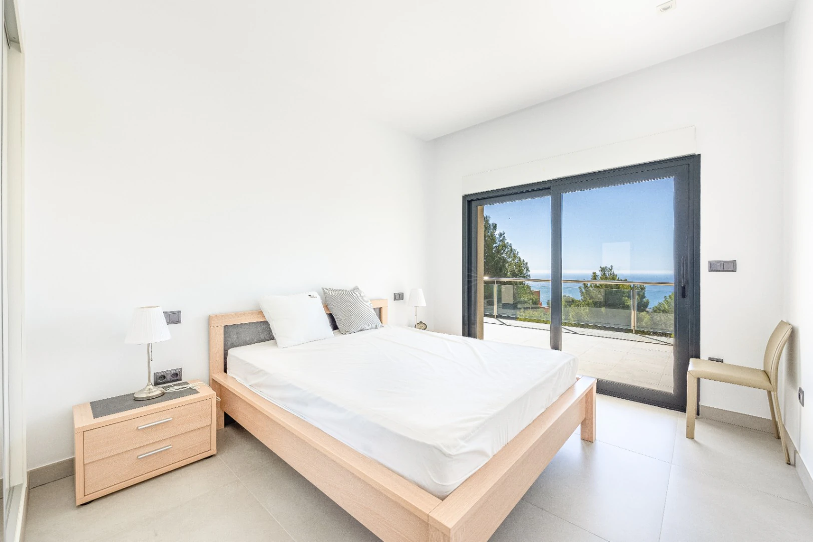 Contemporary Deluxe Residence for Sale in Altea la Vella