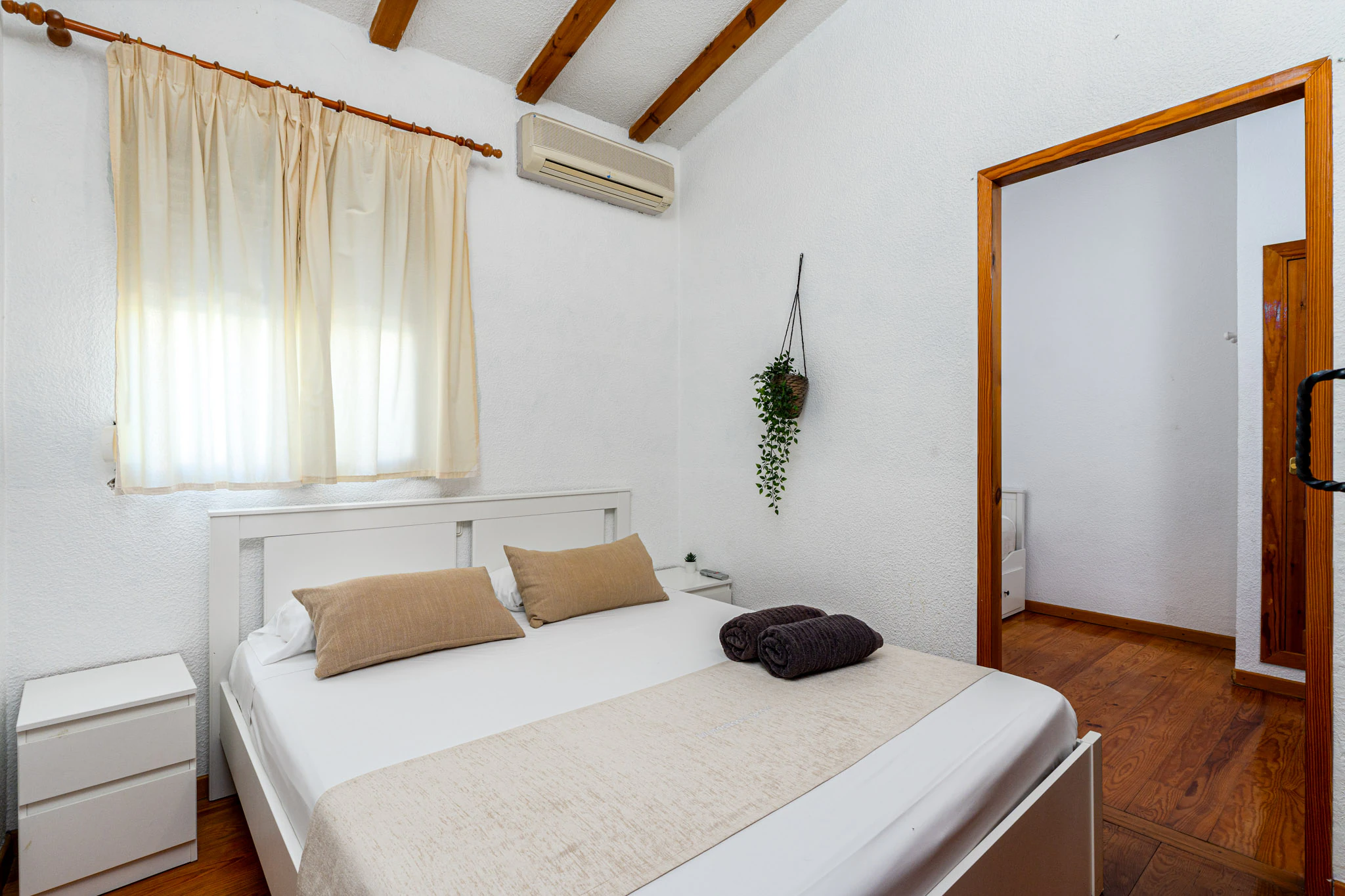 Spacious Villa With Sports Areas, Guest Apartment for sale in Polop