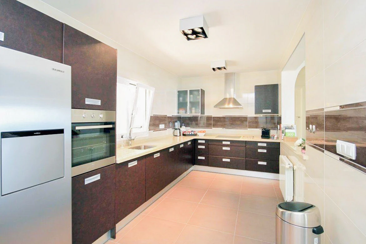 Beautifully Renovated Villa with Sea Views and Optional Plot for Sale in Sierra de Altea