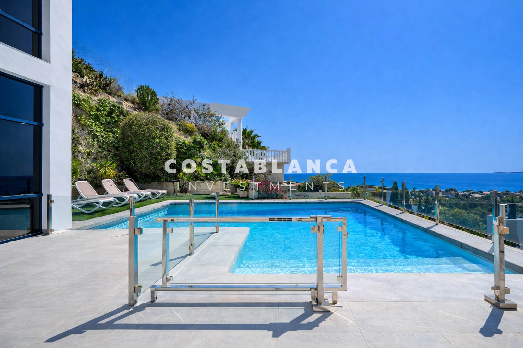 Modern Sea View Villa with Heated Pool and Panoramic Views for sale in Campello