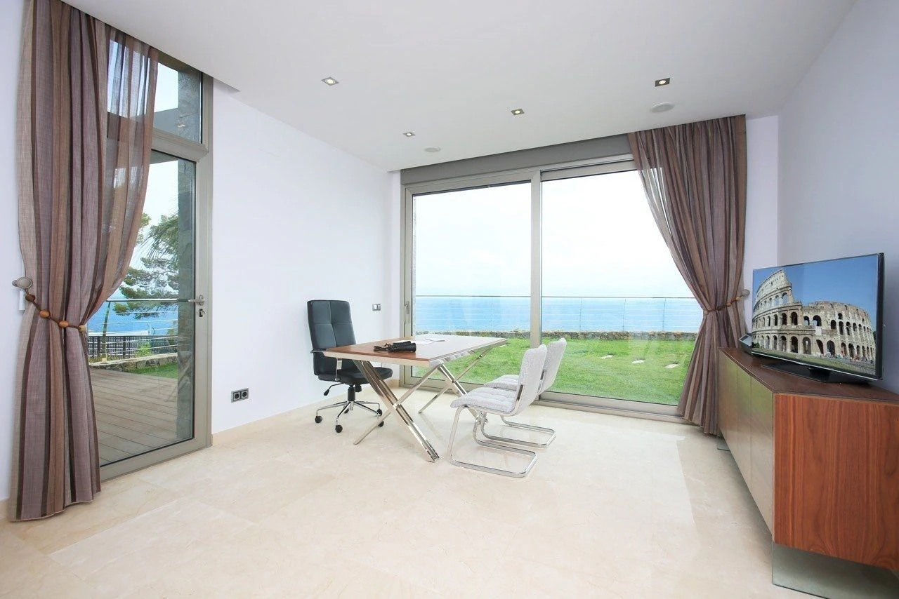 Chalet de lujo en primera línea en venta en Altea