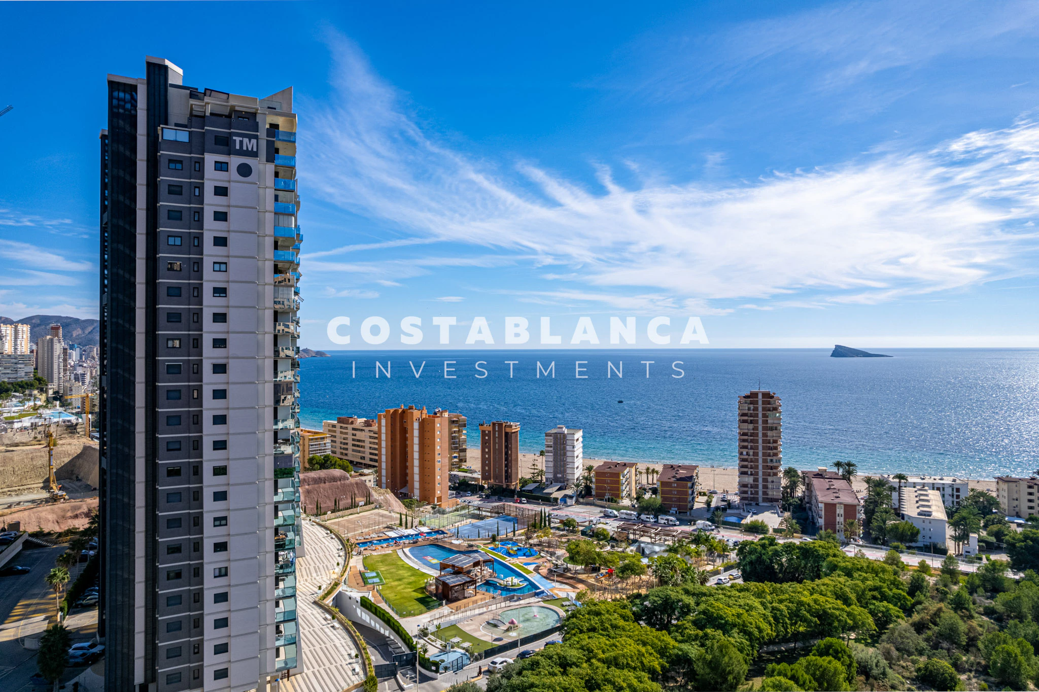 Moderne Luxuswohnung mit Meerblick zum Verkauf in Sunset Drive, Benidorm