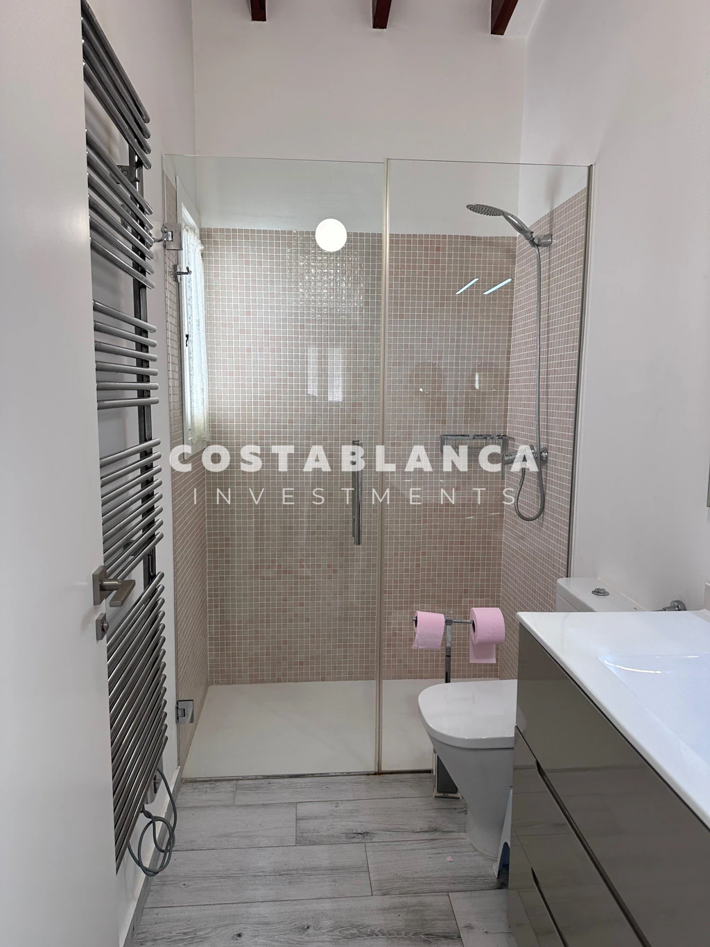 Sunny Mediterranean villa for sale in Moraira