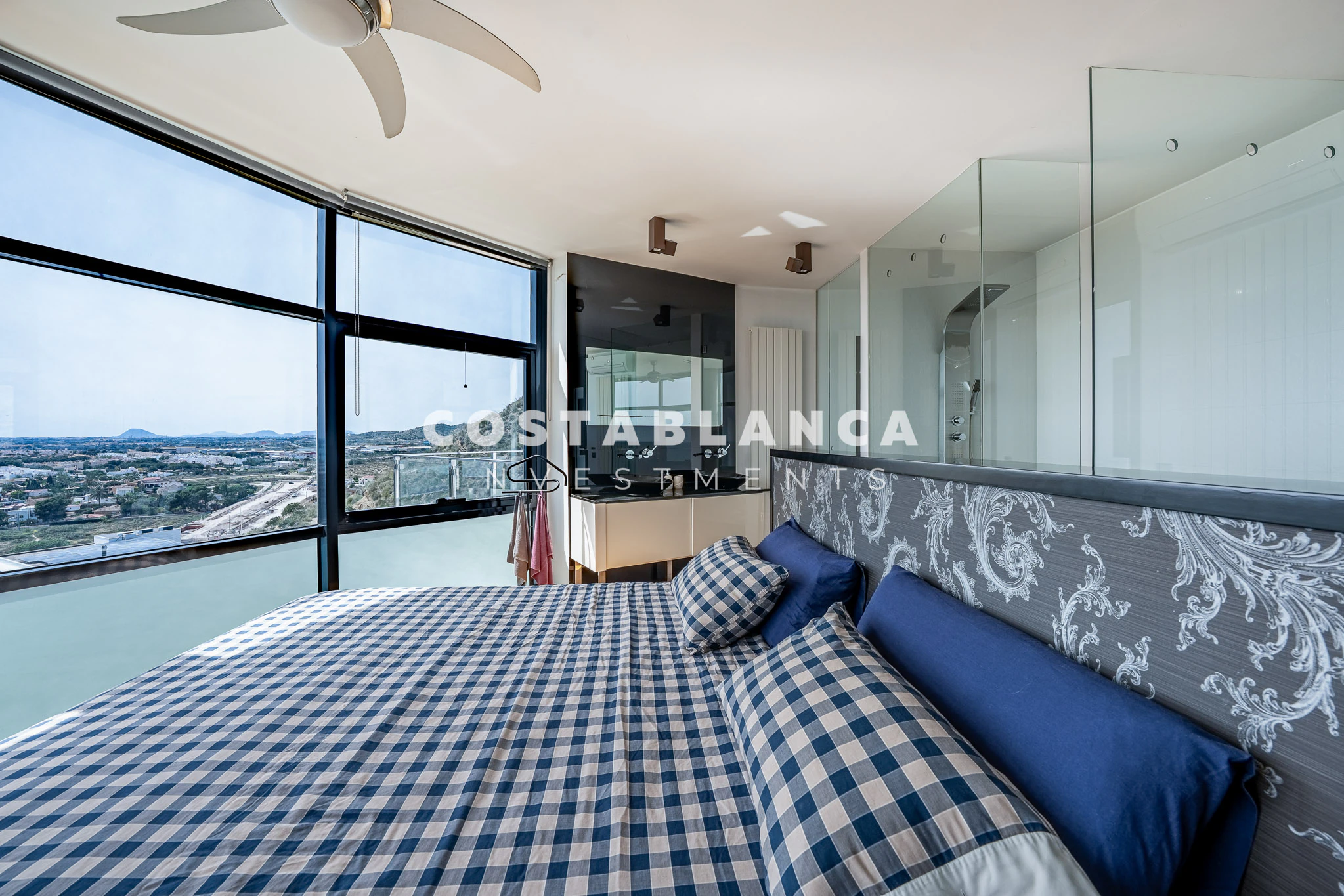 Modern Sea View Villa with Heated Pool and Panoramic Views for sale in Campello
