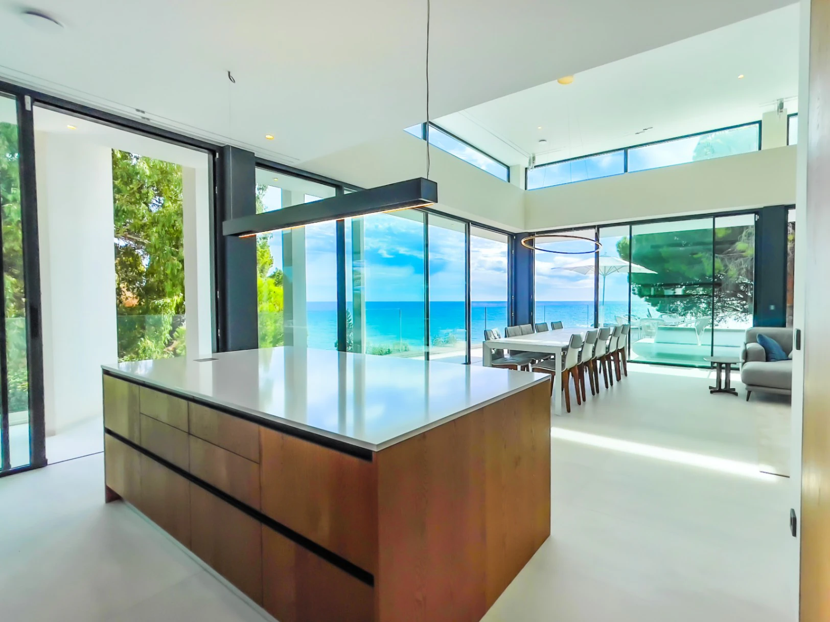 First Line Luxury Villa for Sale in Altea with Private Beach Acces