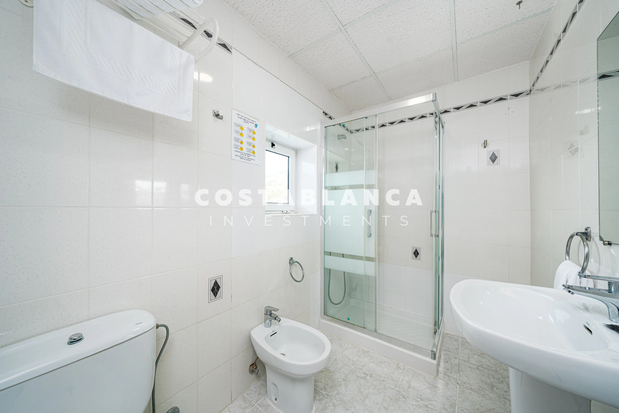 Centrally Located Hotel with Sea Views and Apartment Conversion Opportunity for sale in Altea