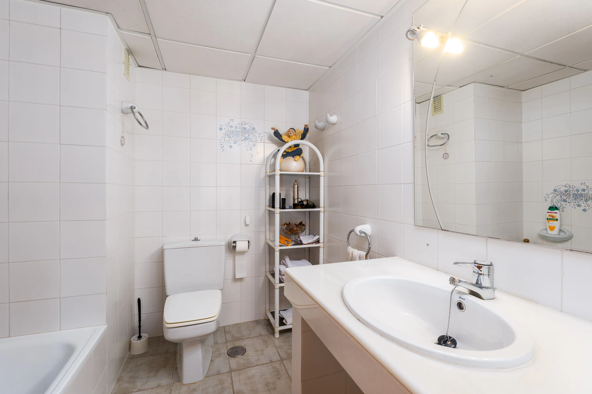 Atemberaubende Wohnung mit Meerblick im Herzen der Marina Campomanes