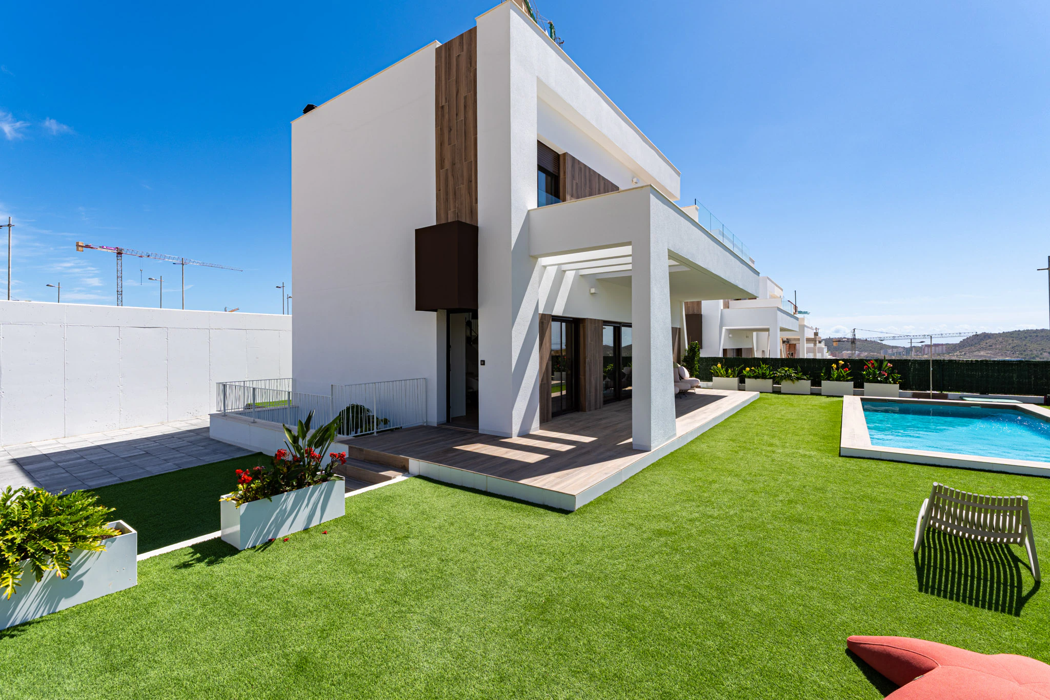 New Build Modern Villa for Sale in Finestrat with Mountain Views - Completion Date: December 2025