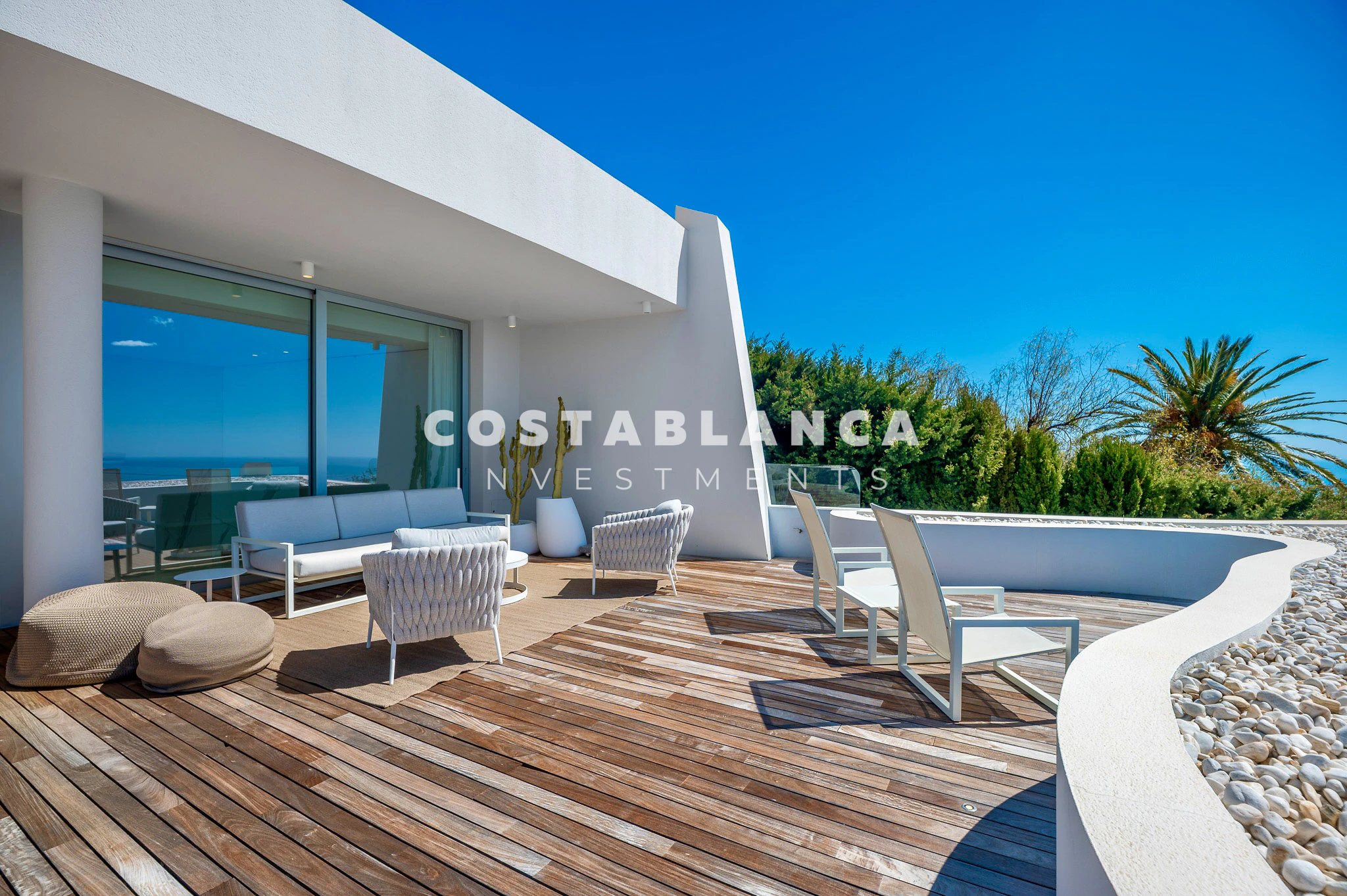Luxury Penthouse with Panoramic Sea & Mountain Views for sale in Altea La Vella