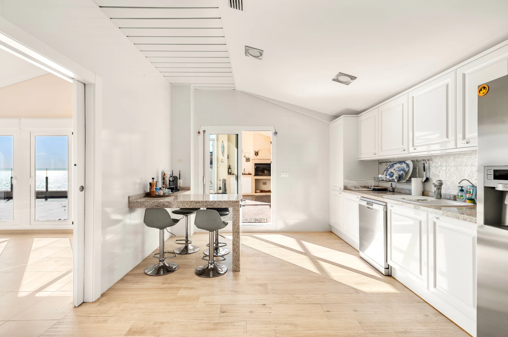Penthouse for Sale in Altea Mascarat With Gigantic Terrace and Breathtaking Seaviews