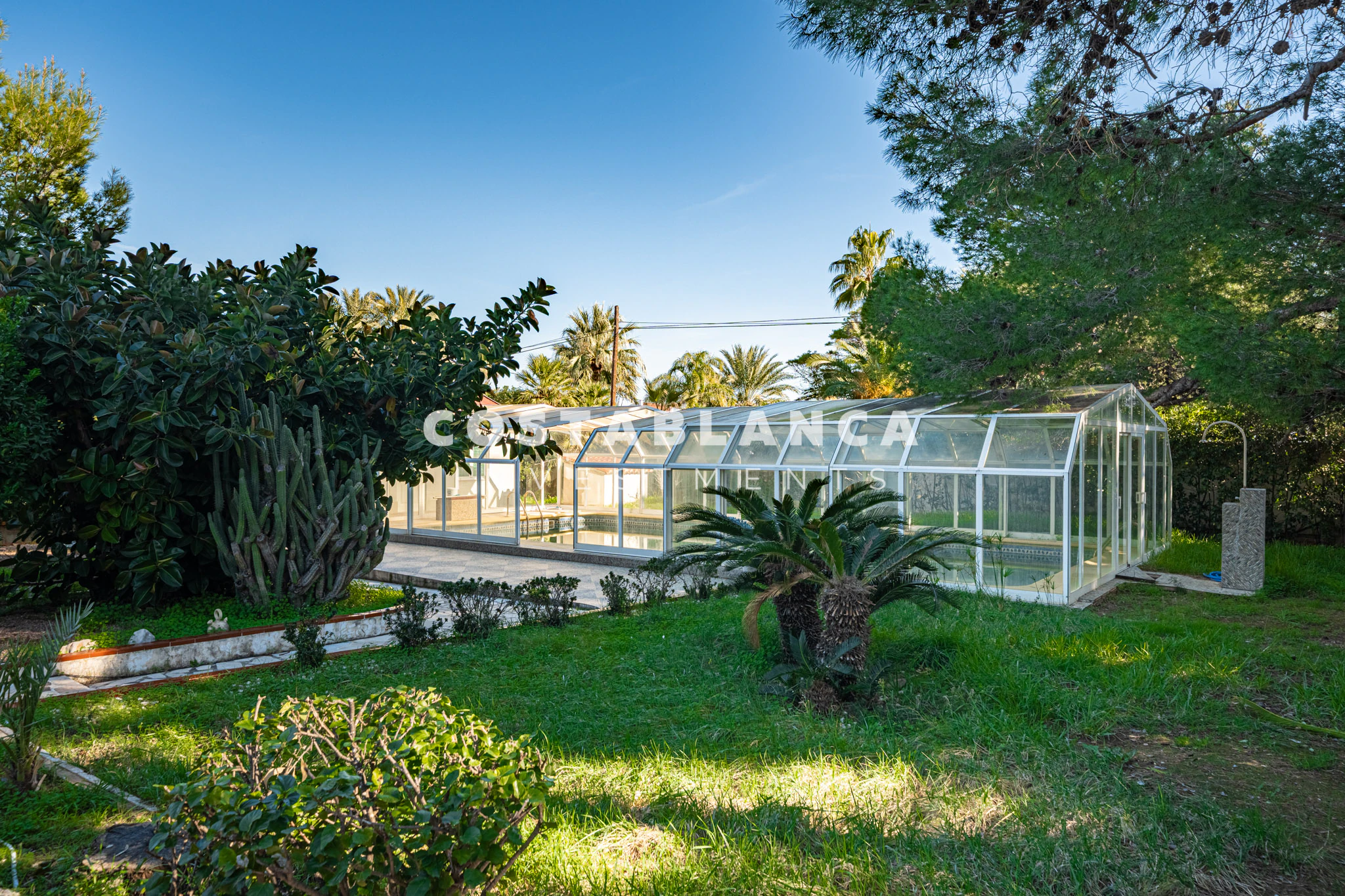 Magnificent Villa in Las Rotas, Dénia Walking Distance to the Beach