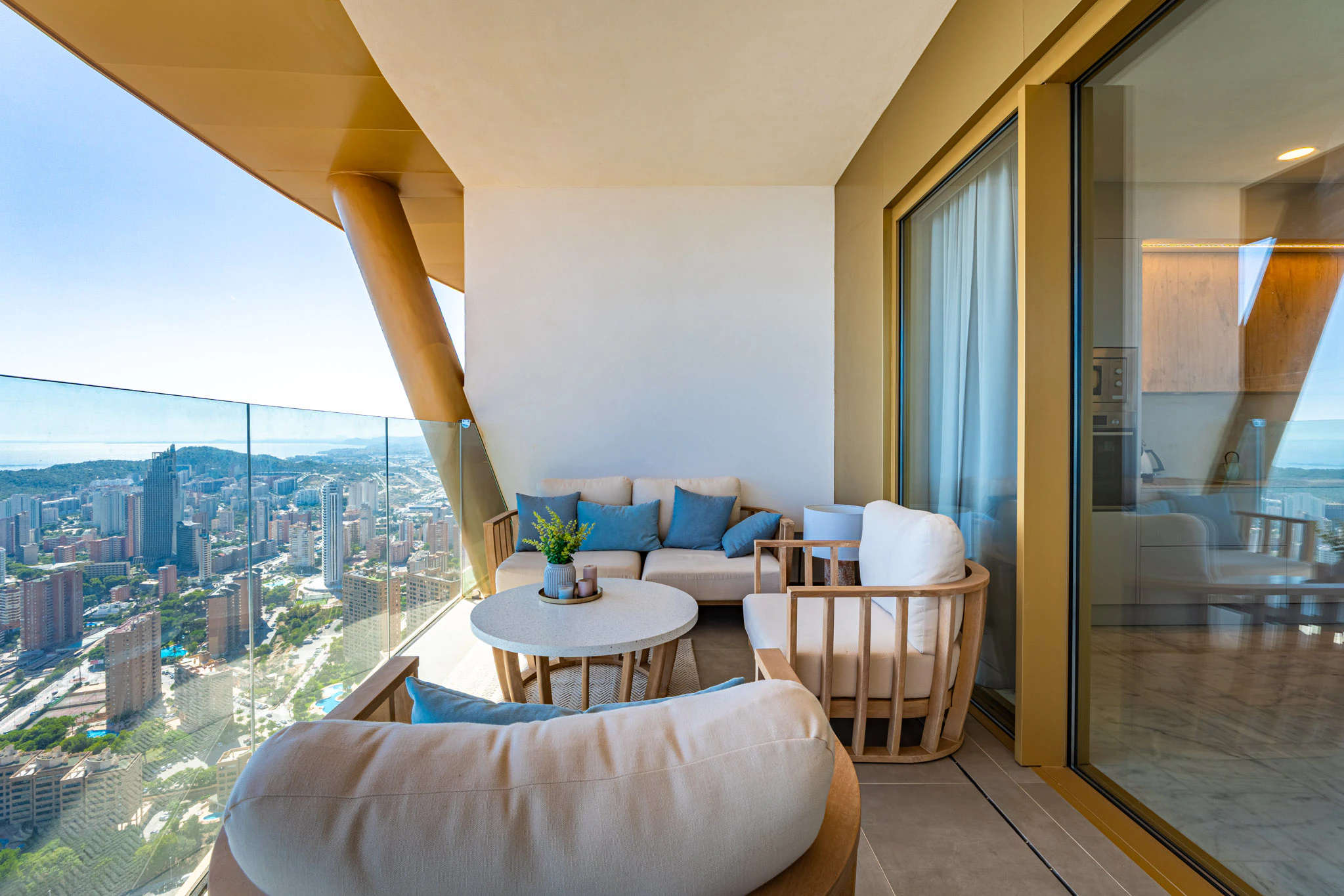 43. Etage Residence mit Meer- und Bergblick zu verkaufen in Benidorm