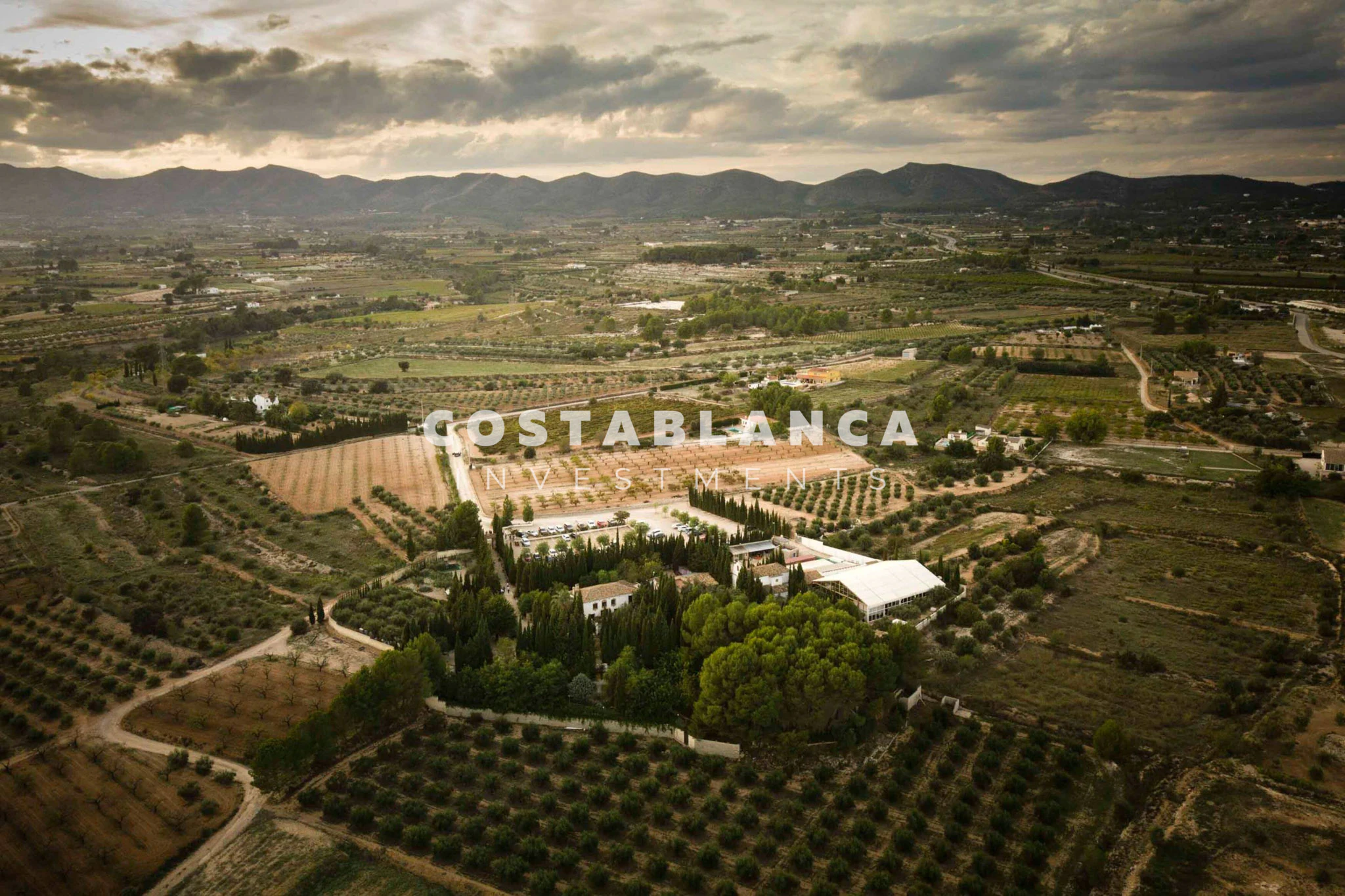 Propiedad histórica con negocio de eventos y 21,700 m² de terreno