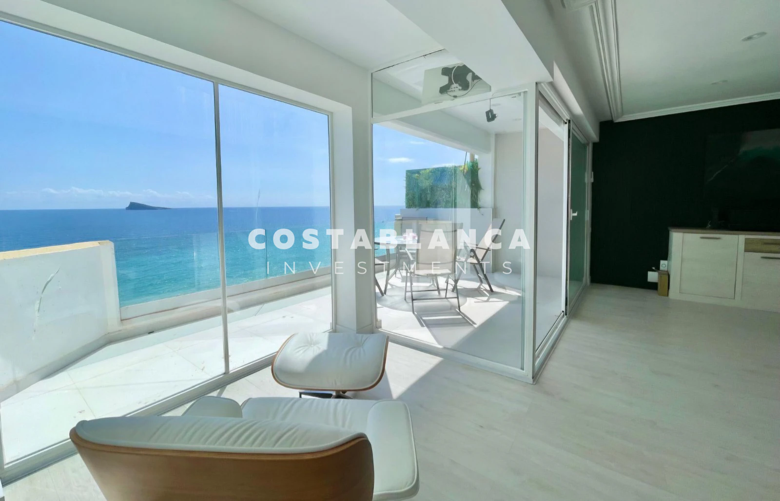 Penthouse in erster Linie mit Panoramablick auf das Meer zu verkaufen in Benidorm