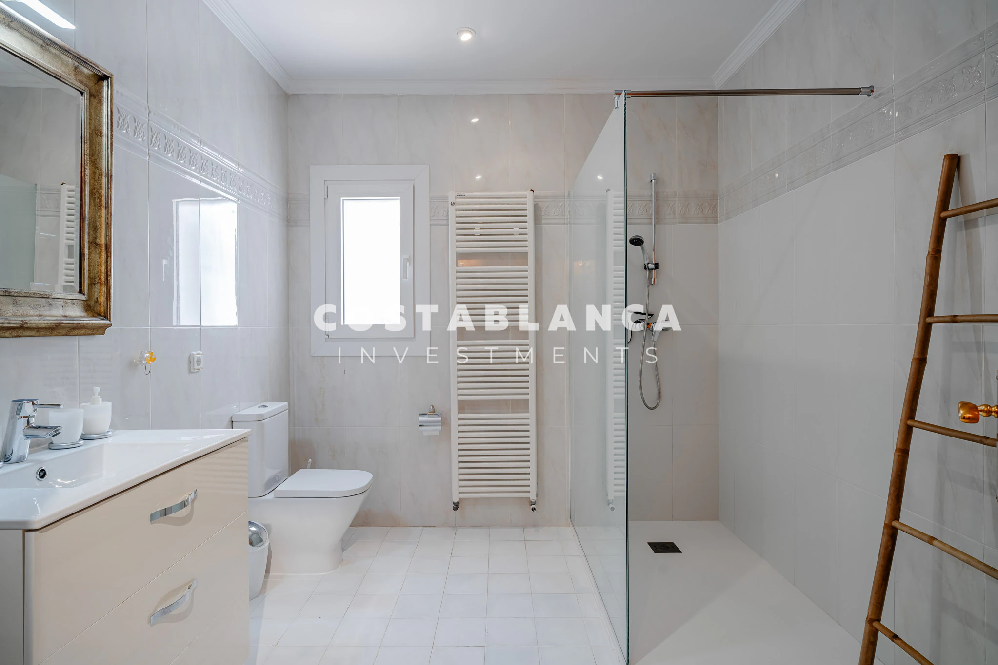 Double Plot Luxury with Uninterrupted Green Zone and Sea Views for sale in Javea