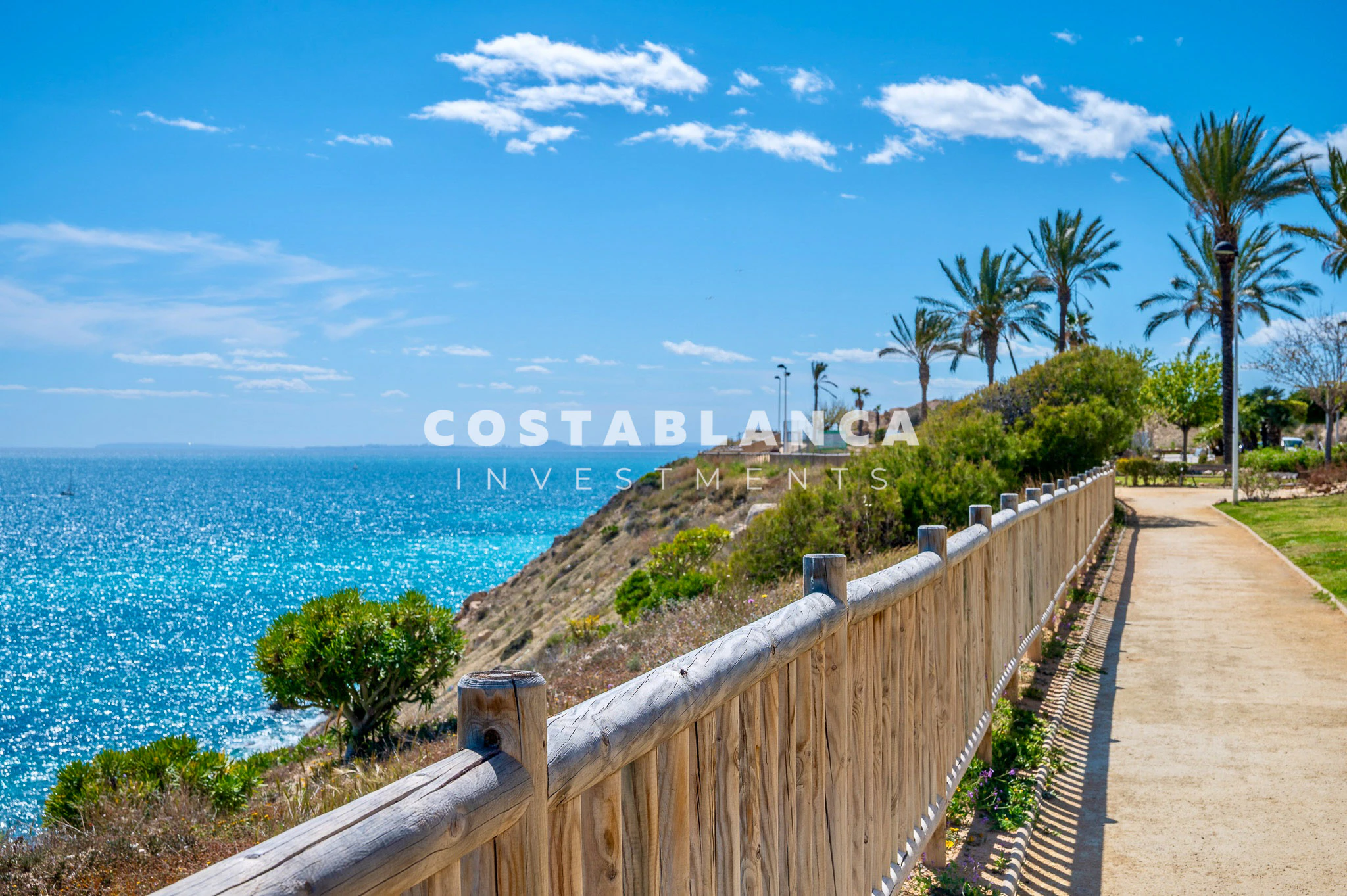 Well Located Apartment Near the Beach with Excellent Rental Appeal for sale in Villajoyosa