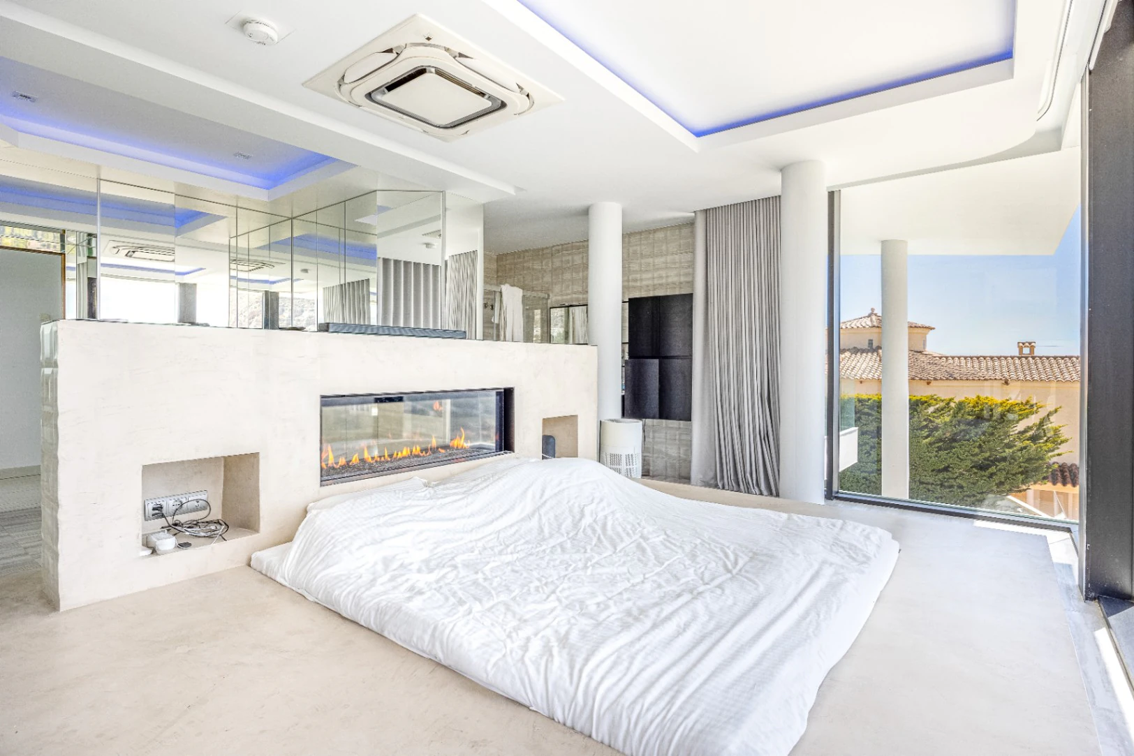 Modern Villa with Infinity Pool for Sale in Altea Hills