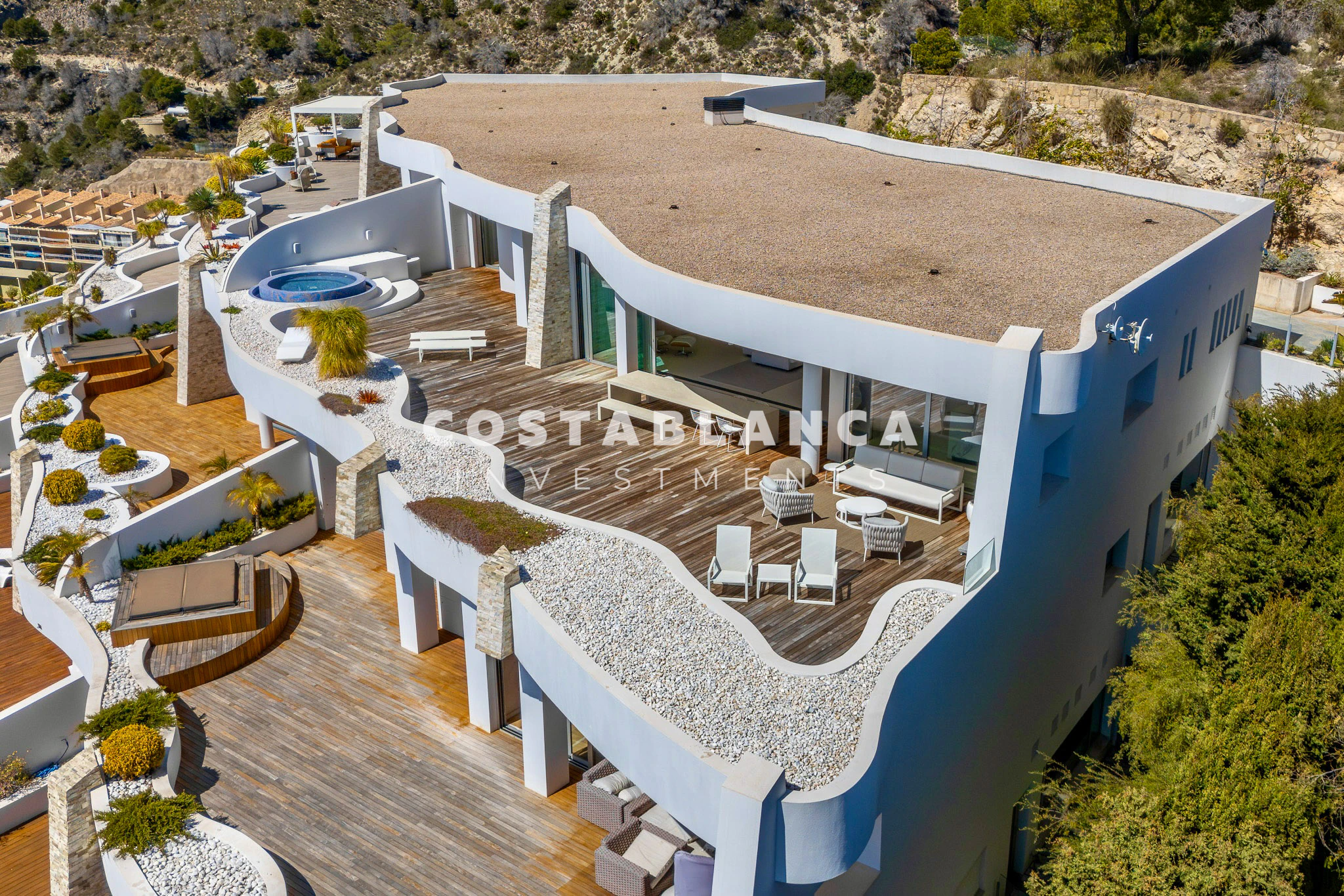 Luxury Penthouse with Panoramic Sea & Mountain Views for sale in Altea La Vella