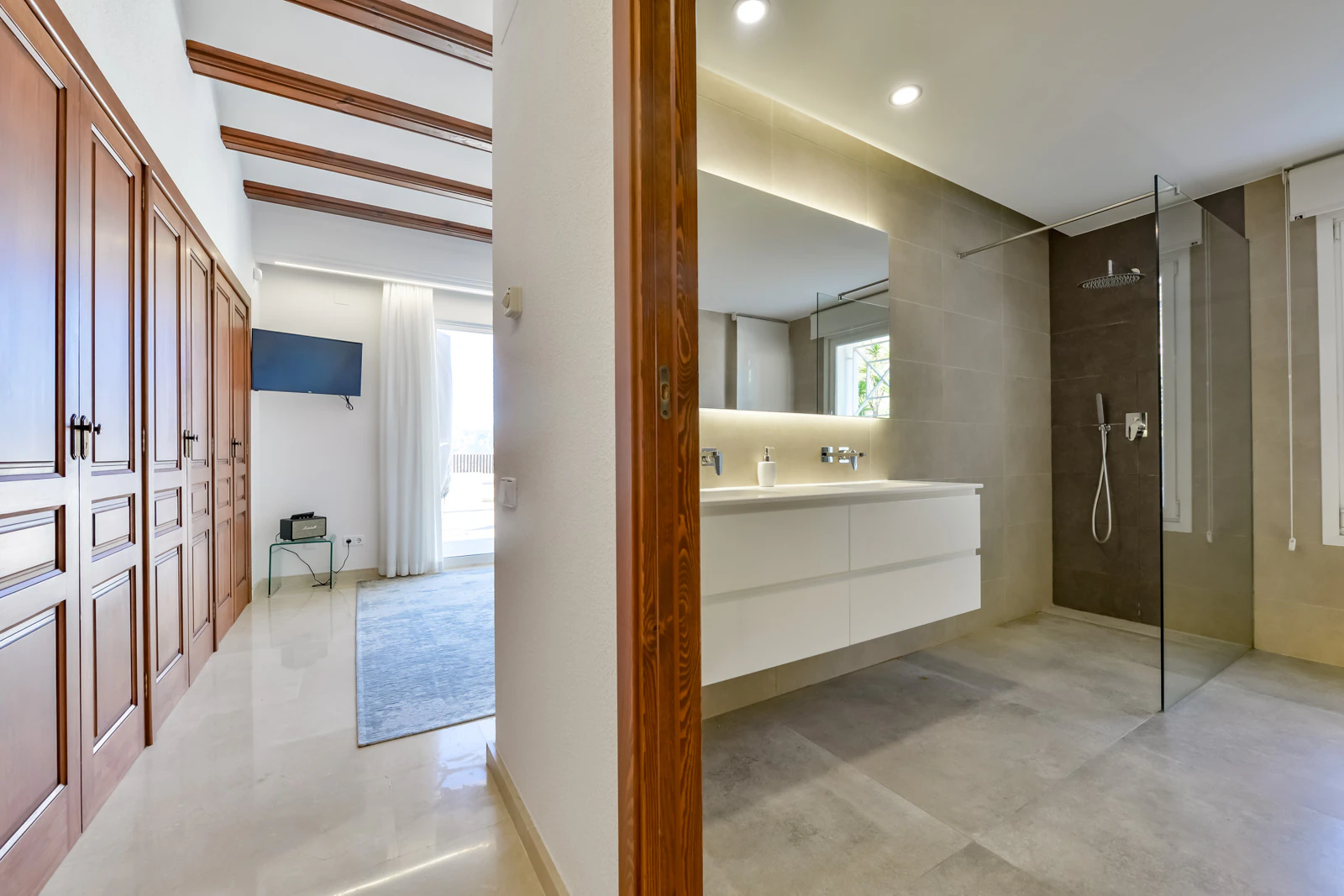 Villa Moderna en Venta en Altea con Vistas