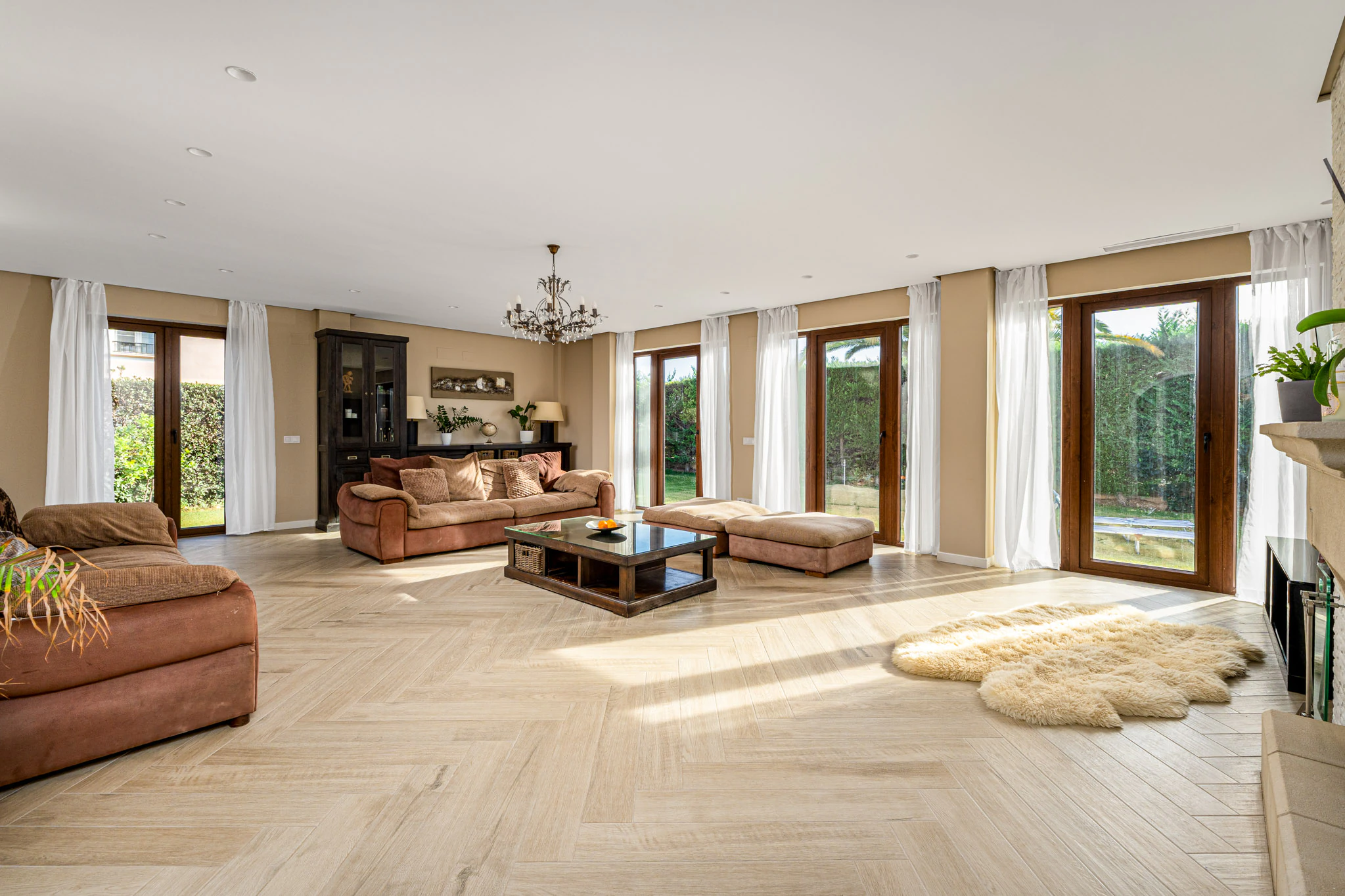 Renovated Mediterranean Villa for sale with Sea Views in Sierra Cortina, Finestrat