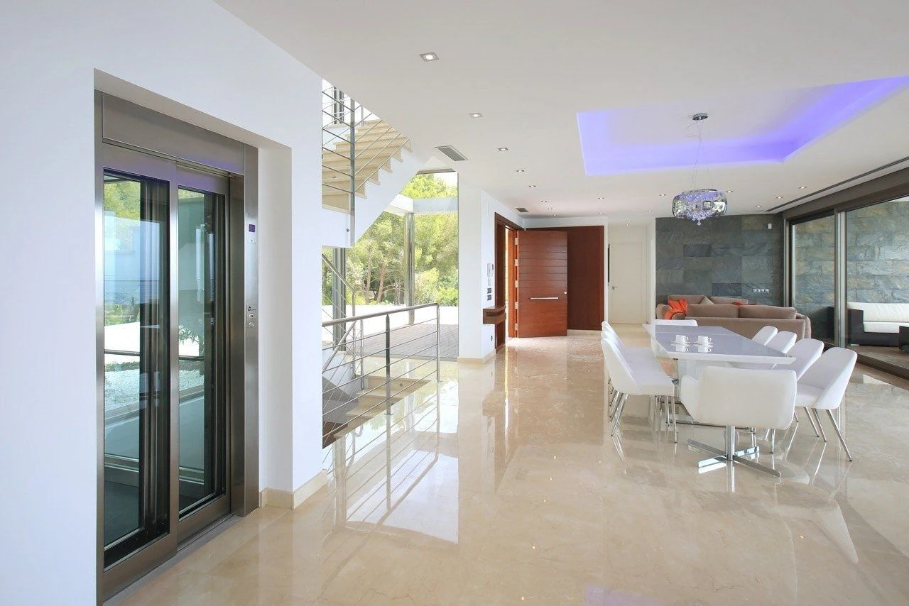 Chalet de lujo en primera línea en venta en Altea