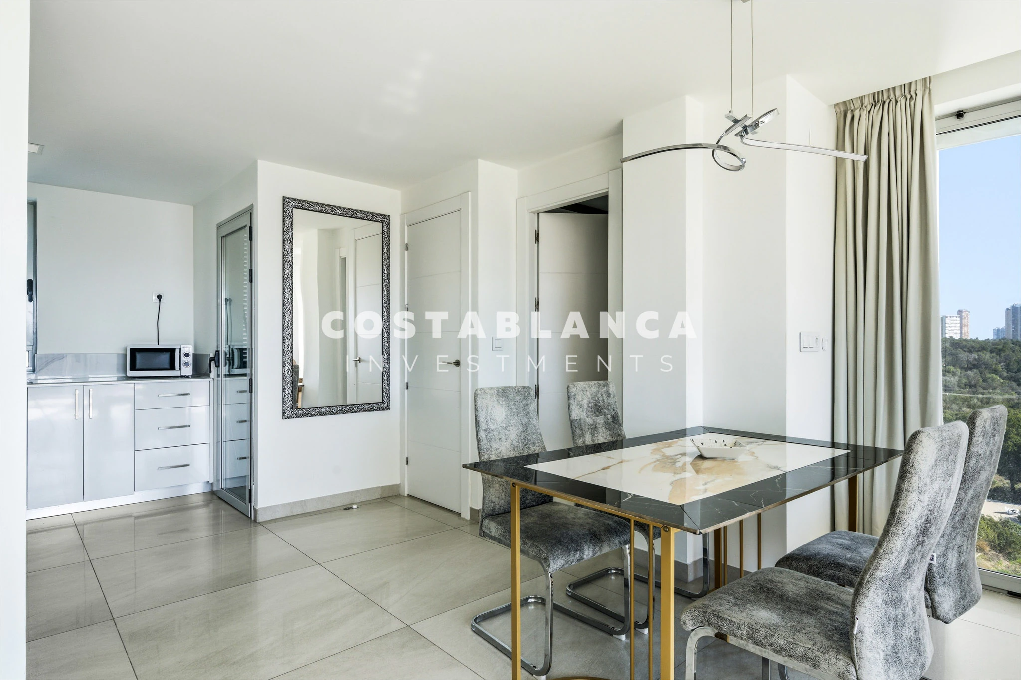 Modern 5th Floor Apartment with Pools, Sauna and Jacuzzi for sale in Finestrat