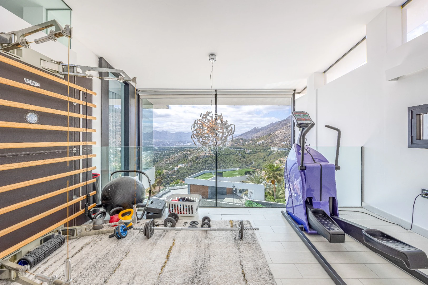 Modern Villa with Infinity Pool for Sale in Altea Hills