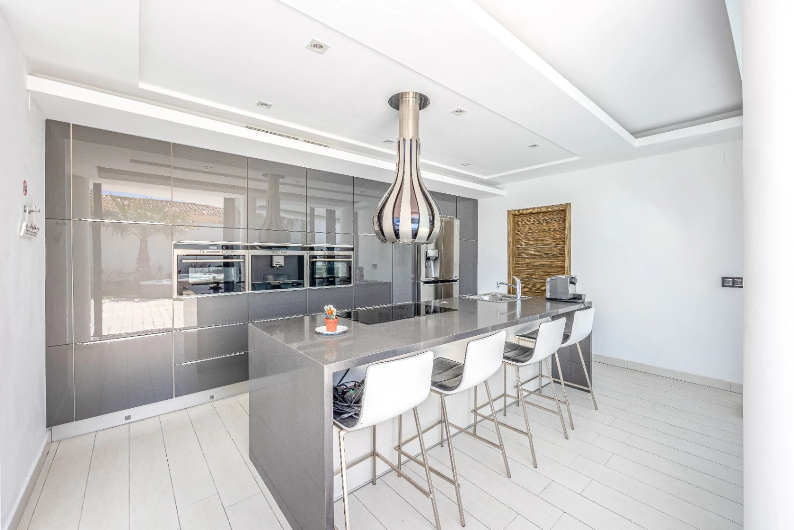 Modern Villa with Infinity Pool for Sale in Altea Hills