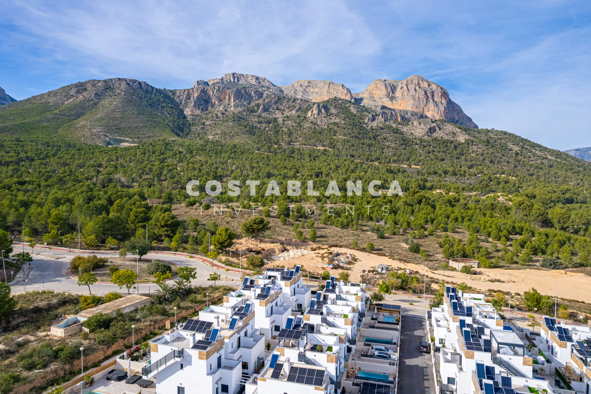 Modern Semi-Detached Villa for sale in Polop