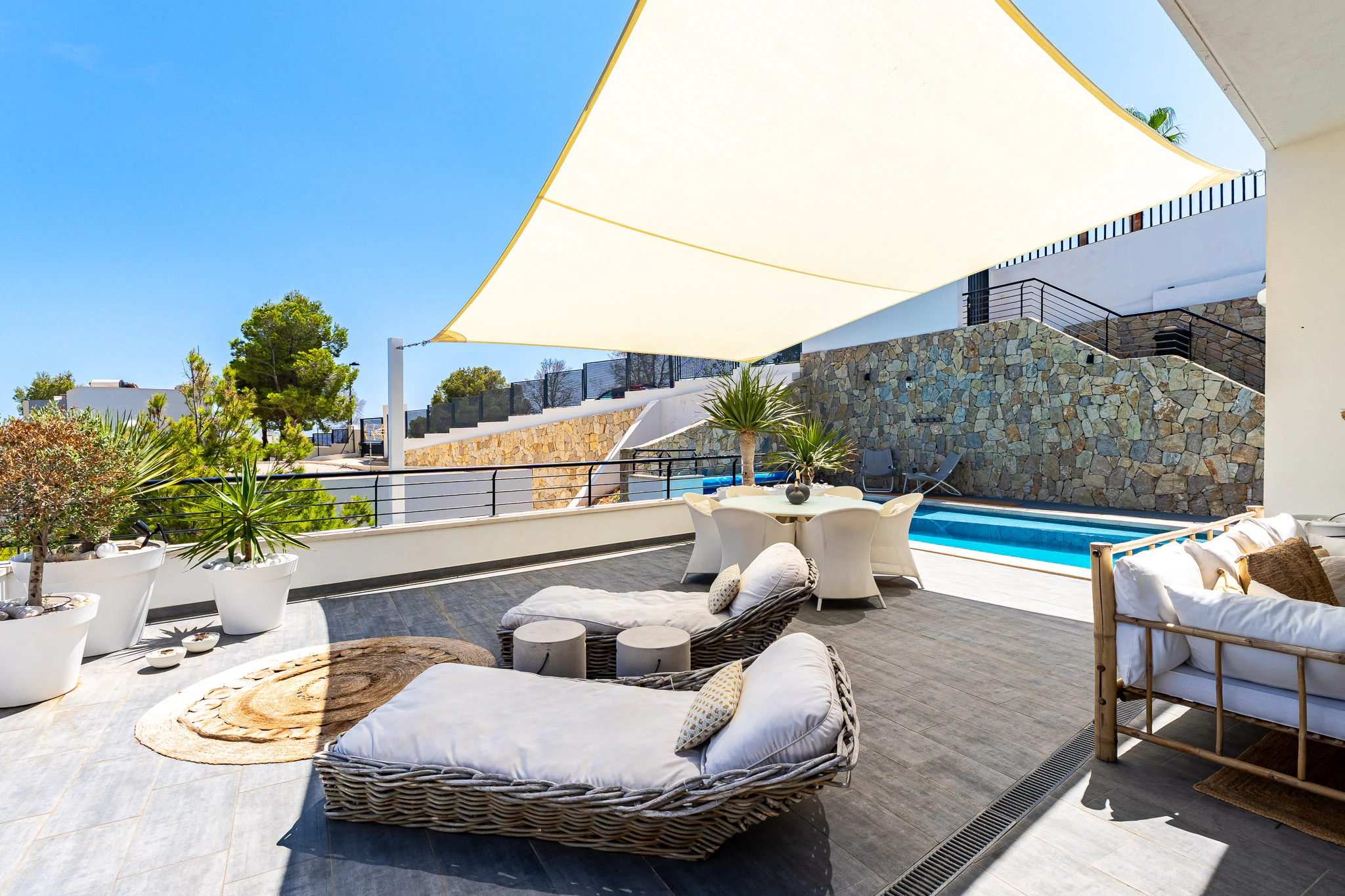 Luxury Villa in Altea with open views and High-End Finishes